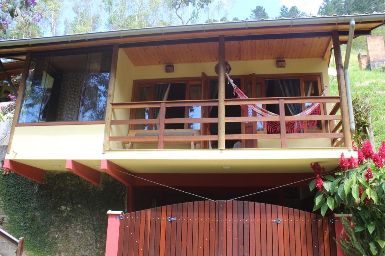 Chale Refugio Do Pavao *